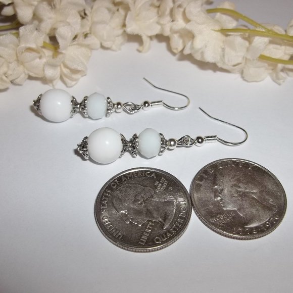 Handmade Earrings White Beaded Elegant NWT 5228 - Picture 5 of 8